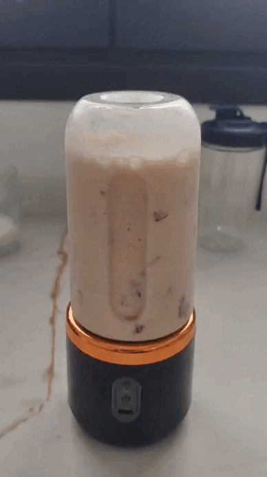 🥤 Tu smoothie favorito, listo en 30 segundos.