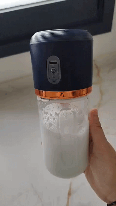 🥤 Tu smoothie favorito, listo en 30 segundos.